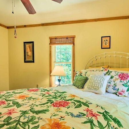 Clearwater Cabin On 10 Acres With Trout Stream! Monterey Екстер'єр фото