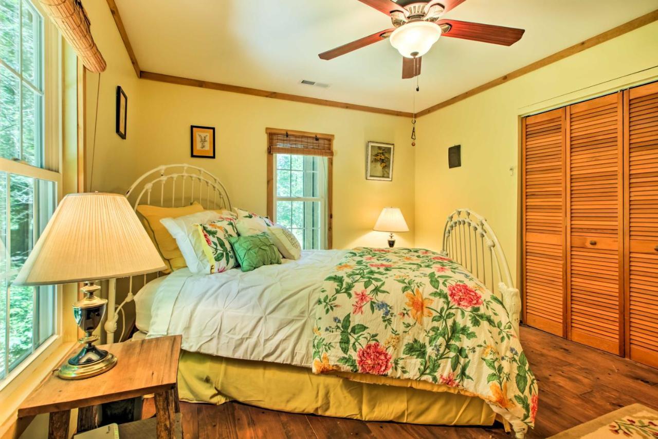 Clearwater Cabin On 10 Acres With Trout Stream! Monterey Екстер'єр фото