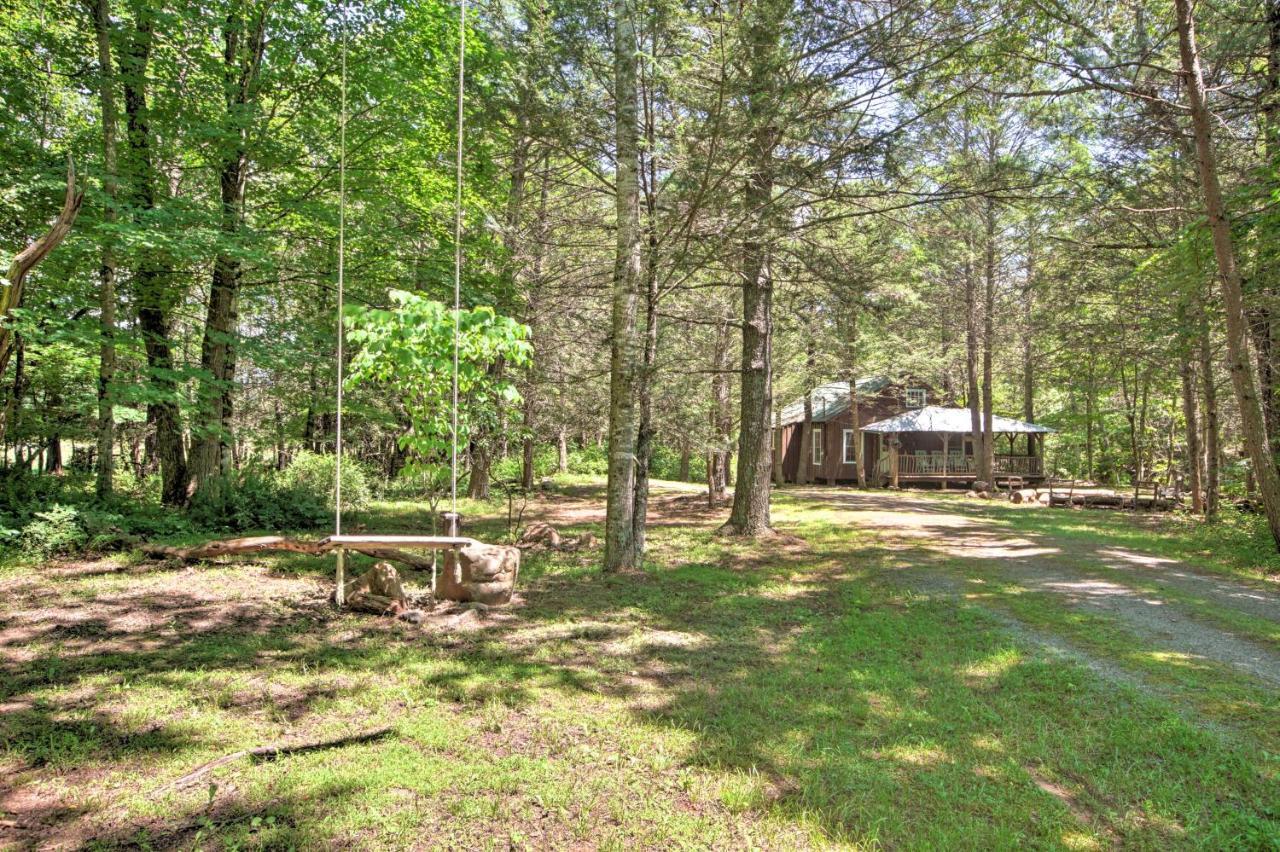 Clearwater Cabin On 10 Acres With Trout Stream! Monterey Екстер'єр фото